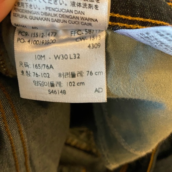 Levi’s Mid-rise Boot Cut Jeans - Picture 2 of 5